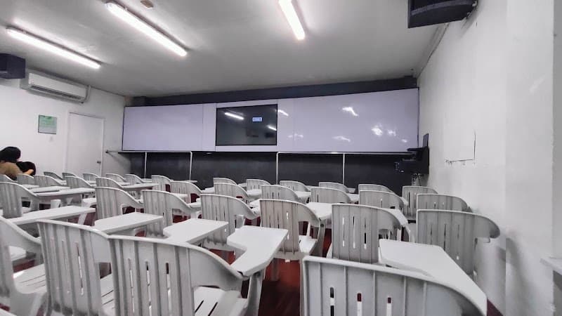 Review Innovations photo 2