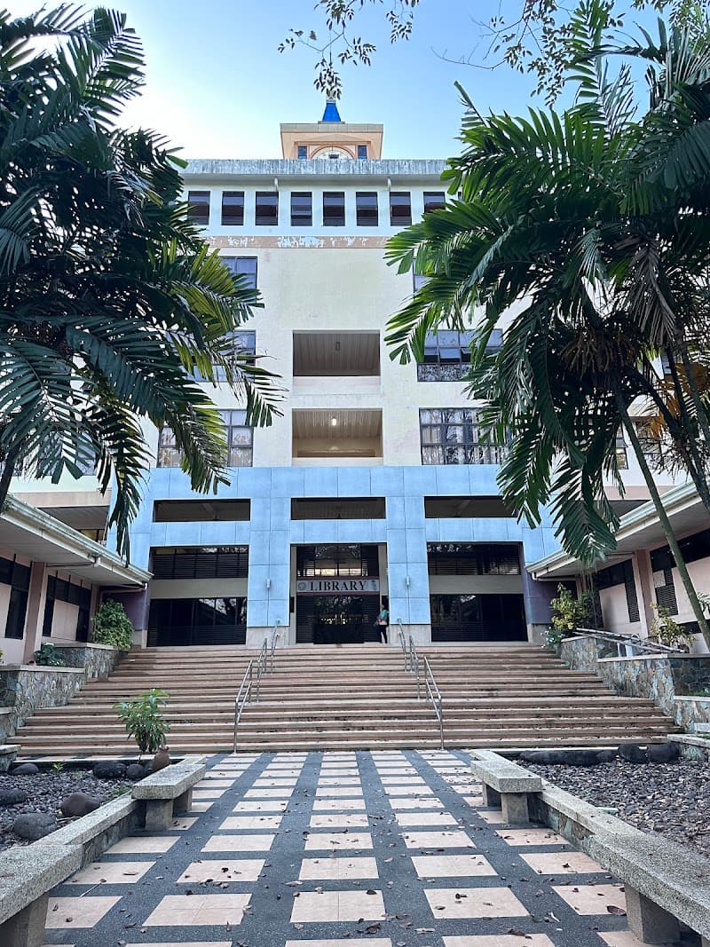 Andres Bonifacio College photo 3