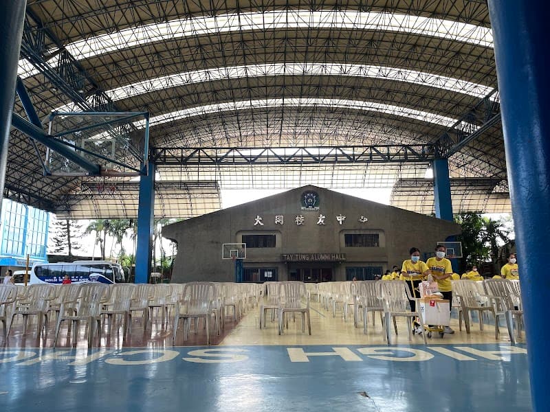 Bacolod Tay Tung High School photo 4