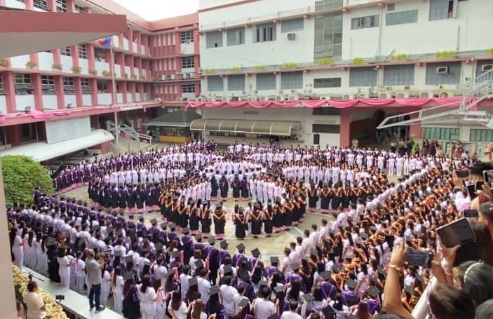 Centro Escolar University photo 2