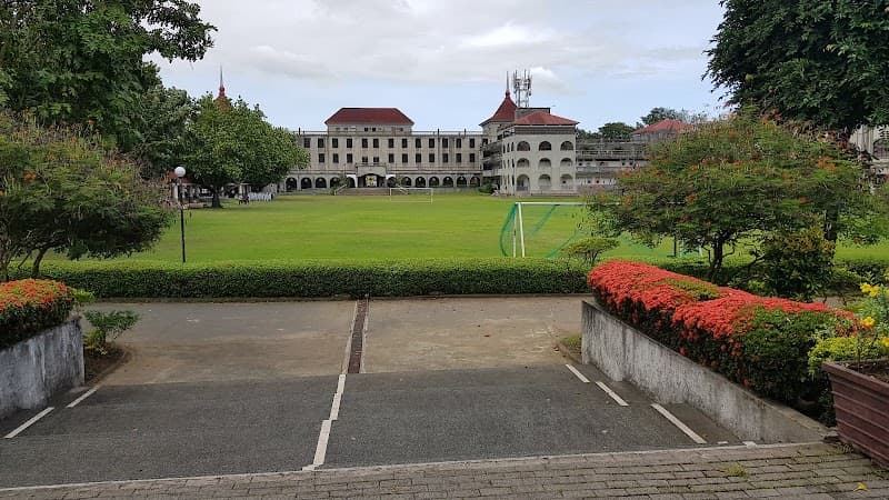 Colegio de San Juan de Letran Calamba photo 2
