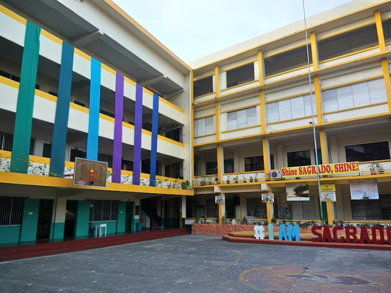 Colegio Del Sagrado Corazon De Jesus photo 2