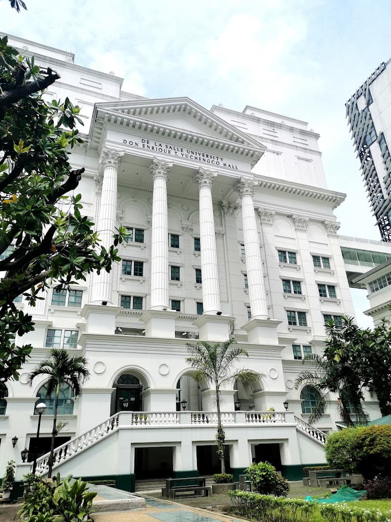 De La Salle University Manila photo 1