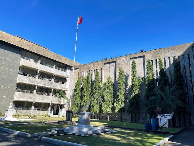 DIVINE WORD COLLEGE OF LAOAG photo 1