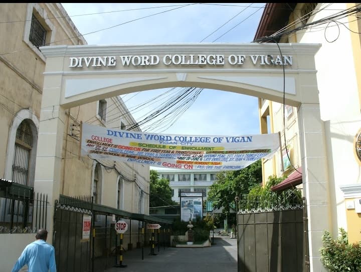 Divine Word College of Vigan photo 2