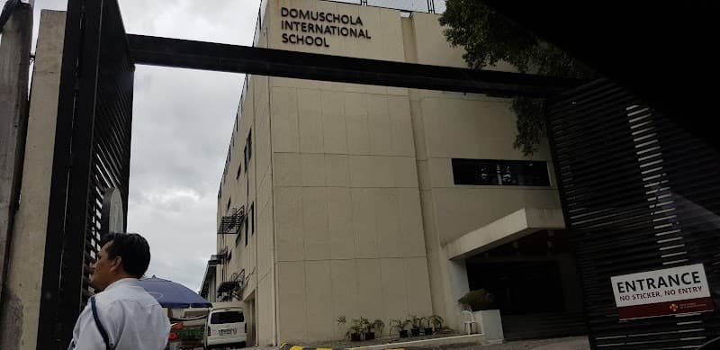 Domuschola International School photo 1