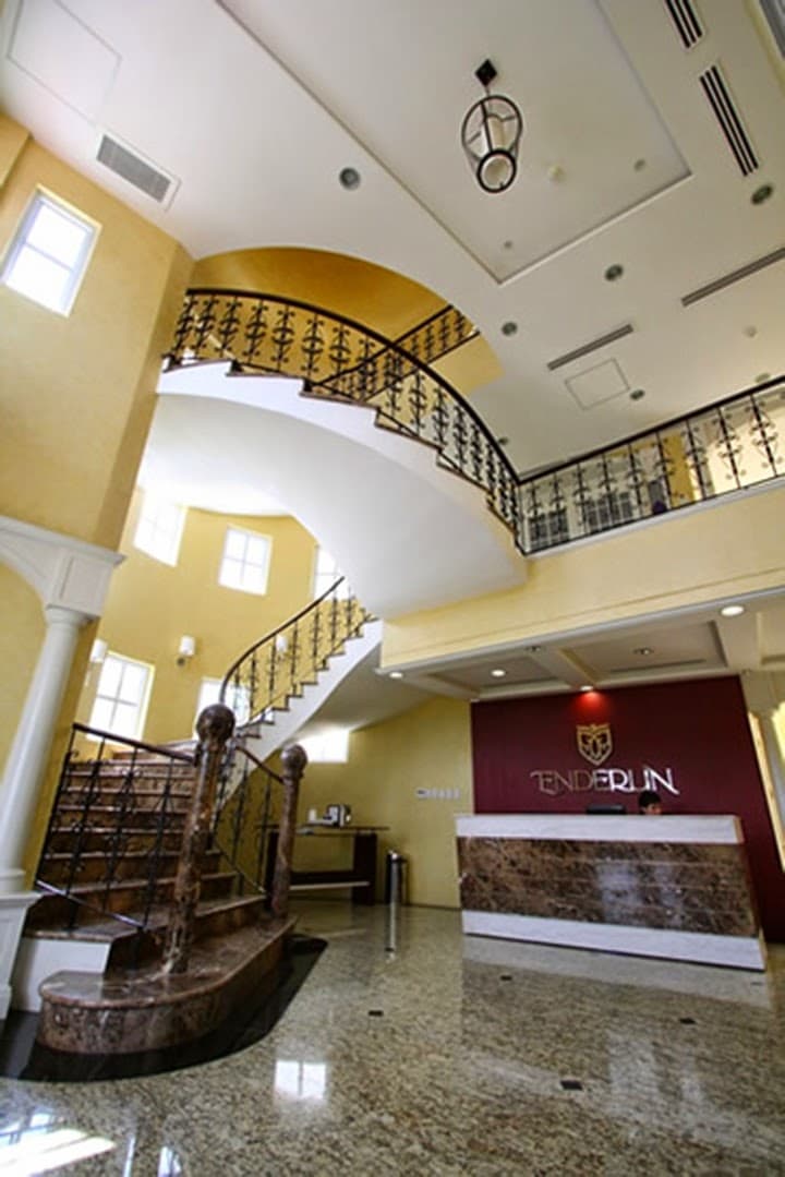 Enderun Colleges photo 2