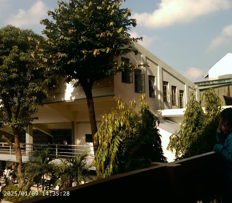 FEU Roosevelt Marikina photo 5