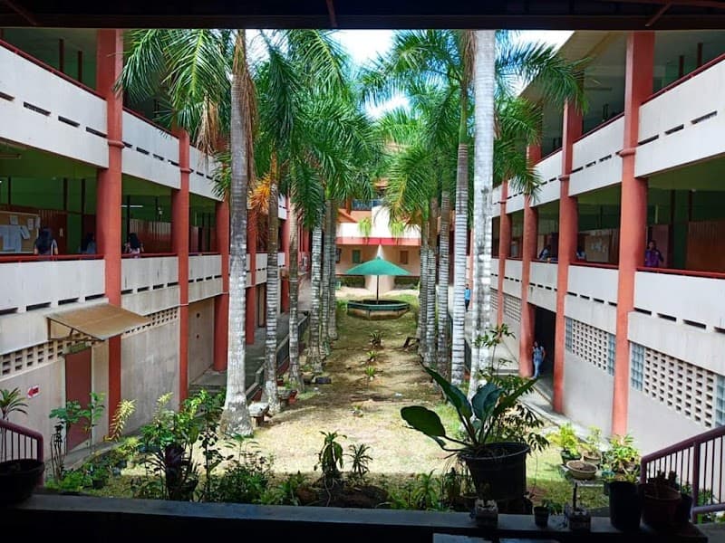 Holy Name University photo 2