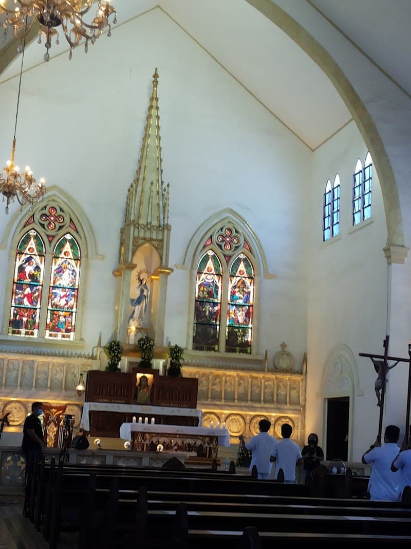 Holy Trinity University photo 5