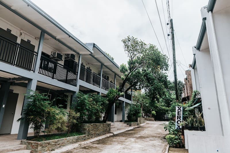 Immaculada Concepcion College photo 5
