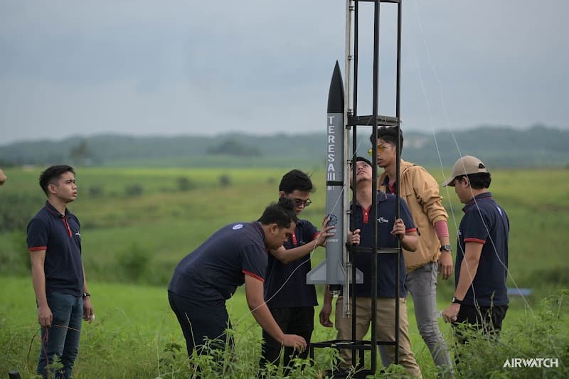 Indiana Aerospace University photo 1