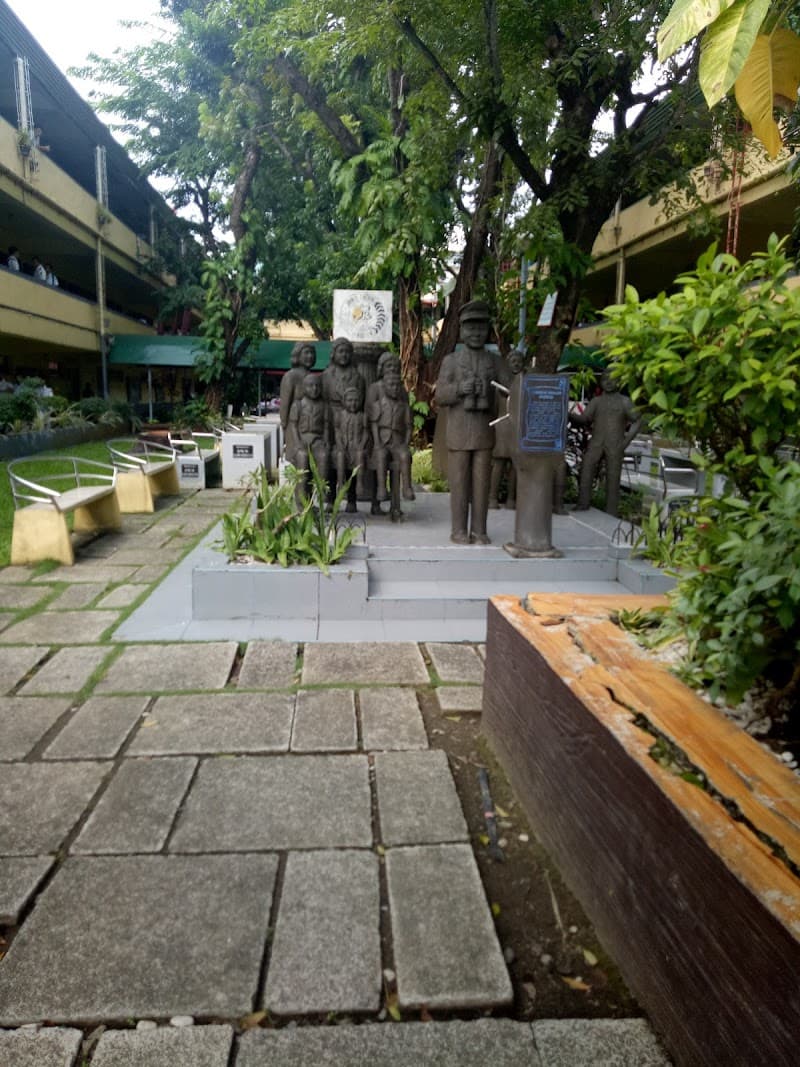 John B. Lacson Foundation Maritime University photo 4