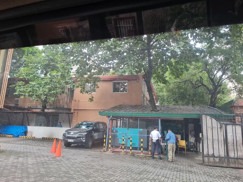 Keys School Manila photo 1