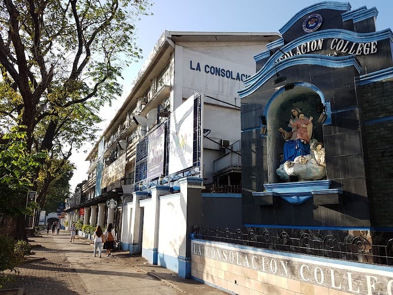 La Consolacion College Manila photo 3