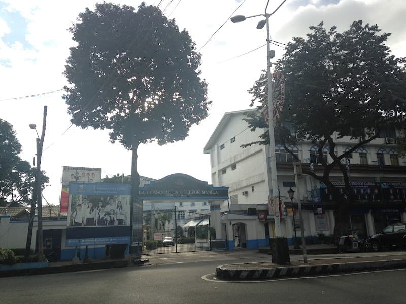 La Consolacion College Manila photo 4
