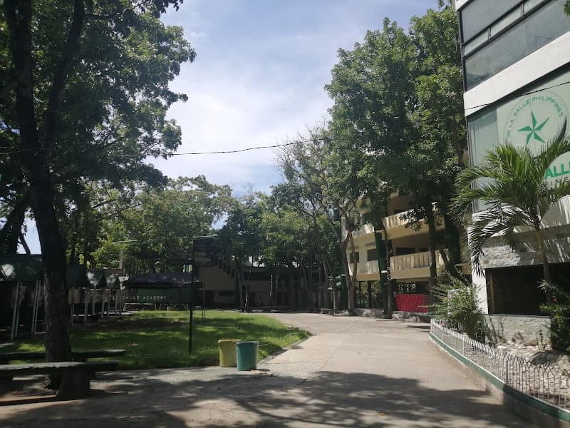 La Salle Academy photo 3