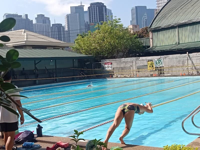 La Salle Green Hills photo 2