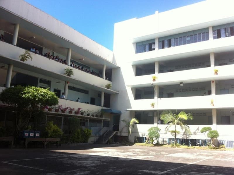 Laguna College photo 1