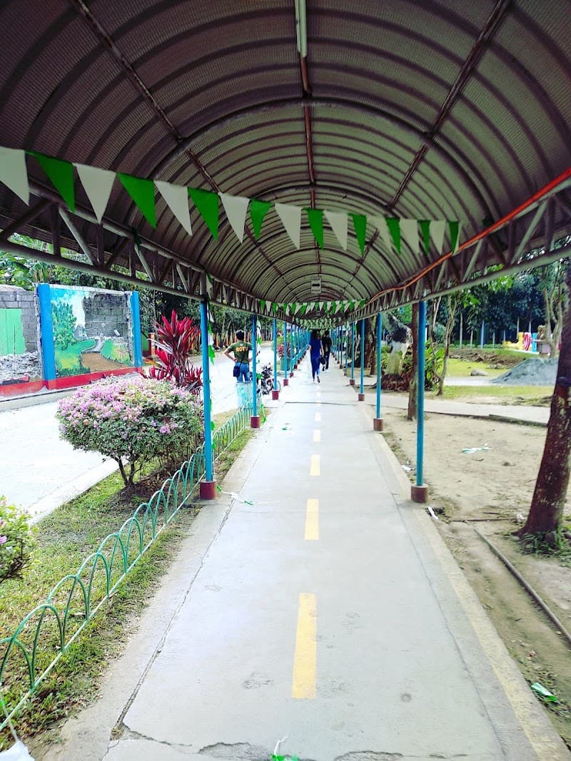 Laguna State Polytechnic University - San Pablo City photo 3