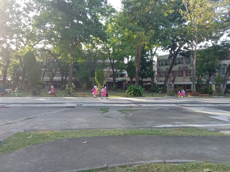 Lourdes College photo 2