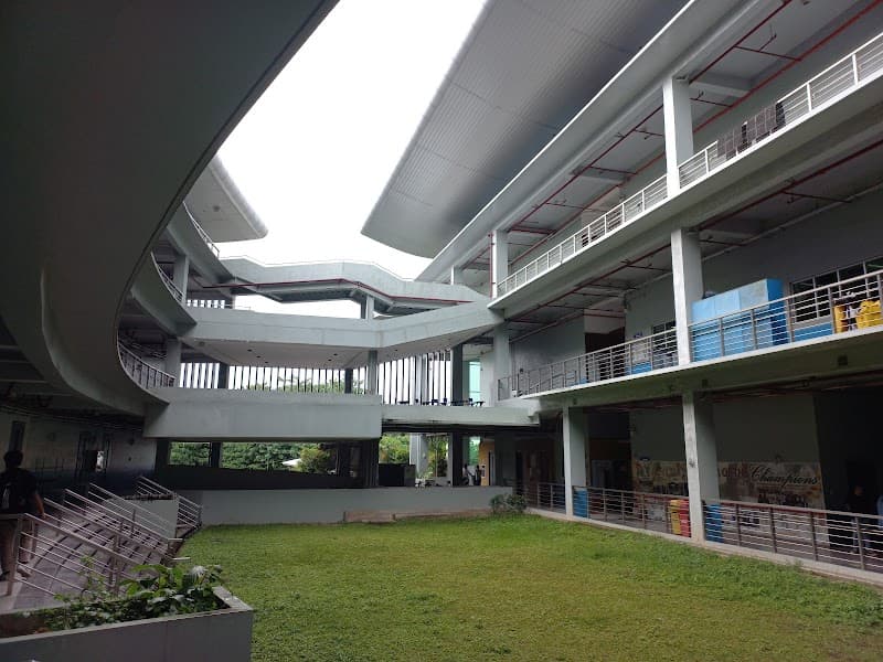 Lyceum of the Philippines University–Laguna photo 3