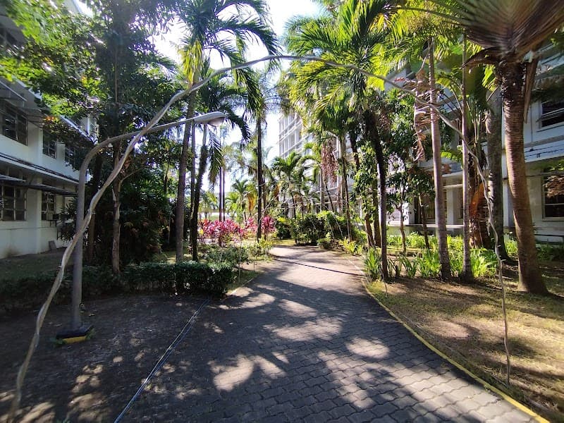 Lyceum of the Philippines University–Laguna photo 4