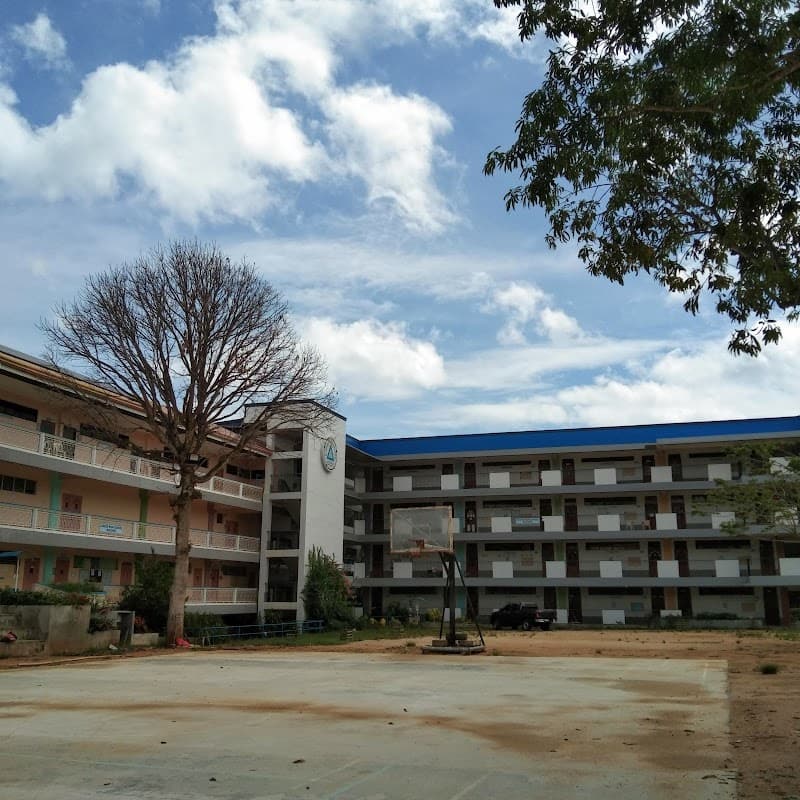 Mater Dei College photo 3