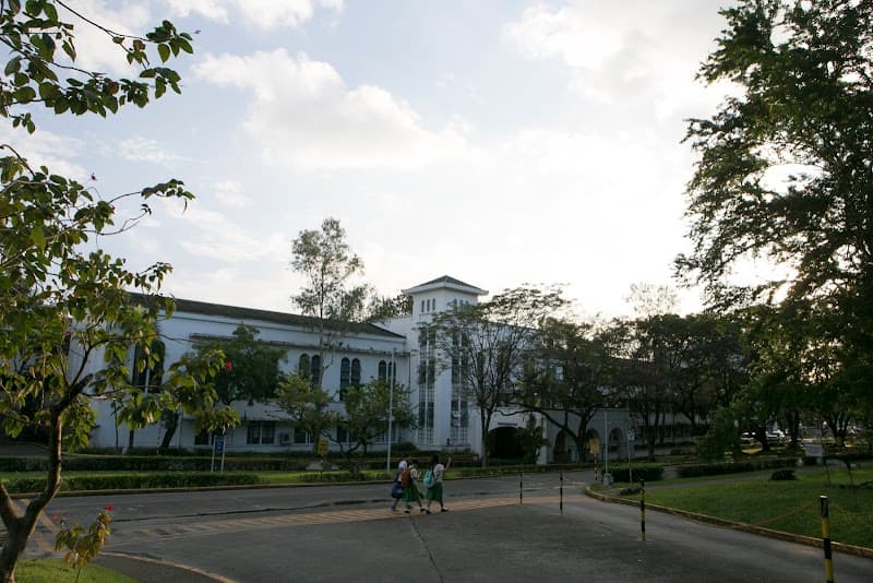 Miriam College (formerly Maryknoll College) photo 2