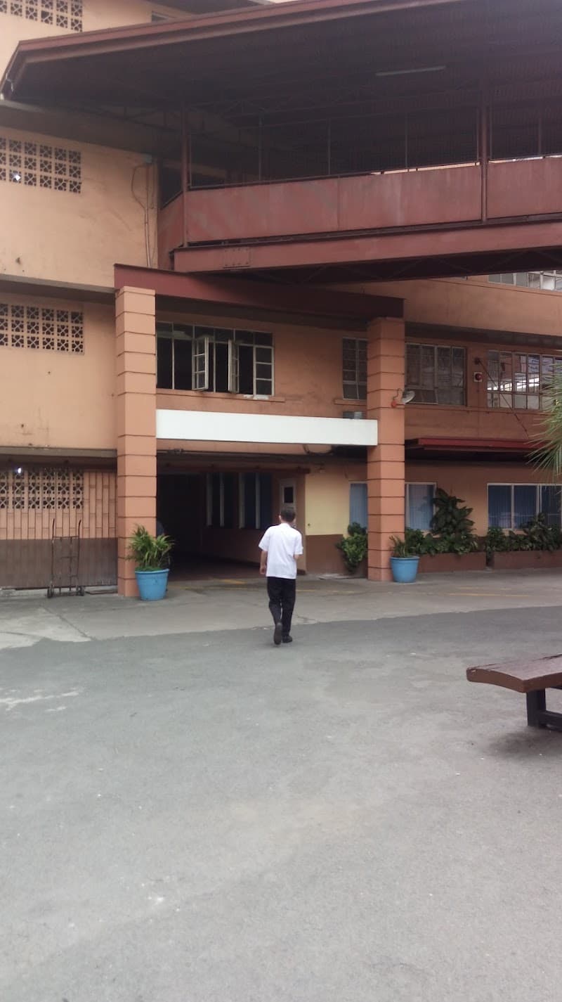 Paco Catholic School photo 5