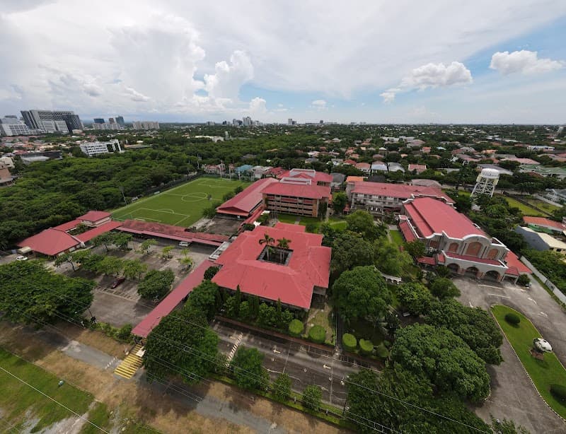 PAREF Southridge School photo 4