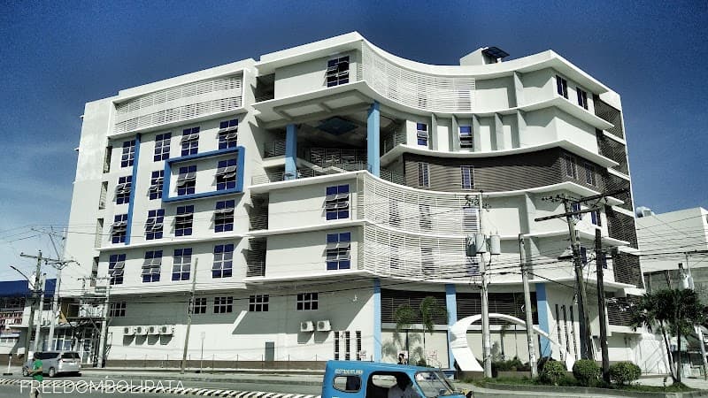 Ramon Magsaysay Memorial Colleges photo 1