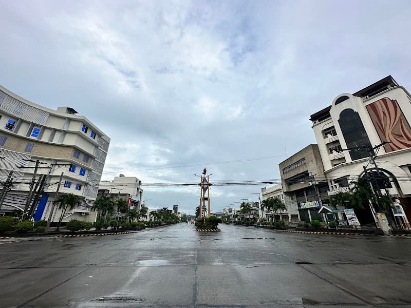 Ramon Magsaysay Memorial Colleges photo 4