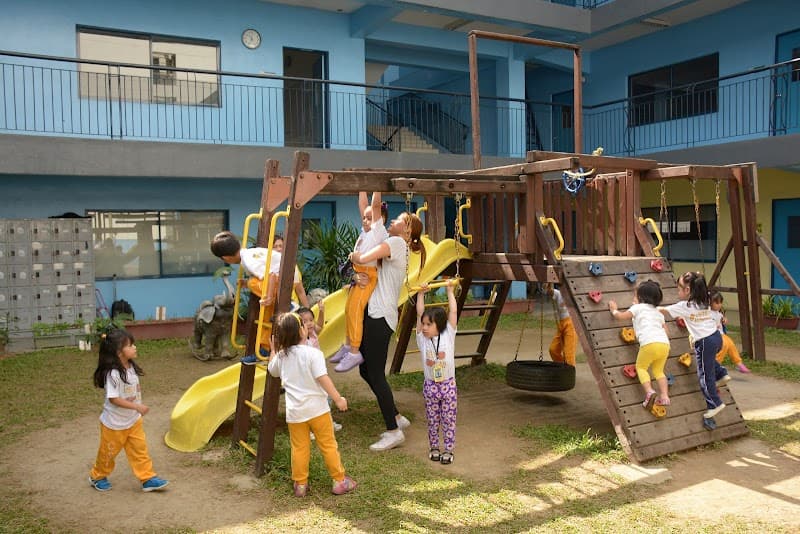 Reach International School photo 5