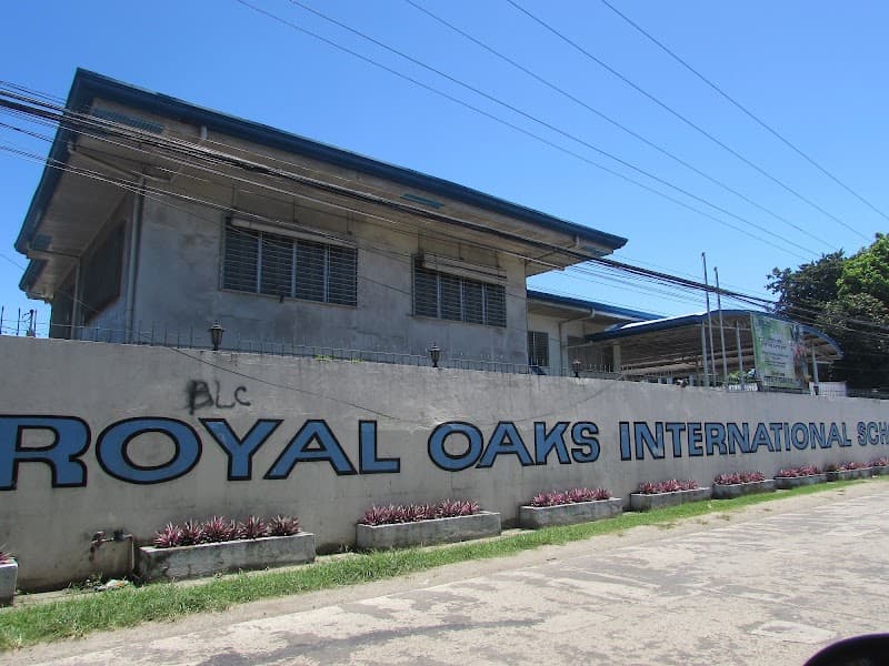 Royal Oaks International School photo 2