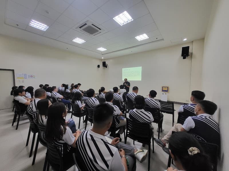 Sacred Heart School - Ateneo de Cebu photo 3