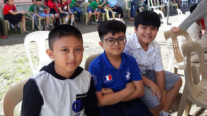San Lorenzo Ruiz School . Lipa photo 4