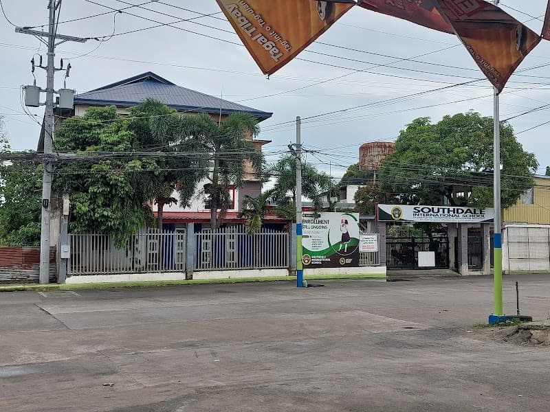 Southdale International School Of Sciences, Arts & Technology (formerly Imus Business and Technology College / IBTC, Inc.) photo 4