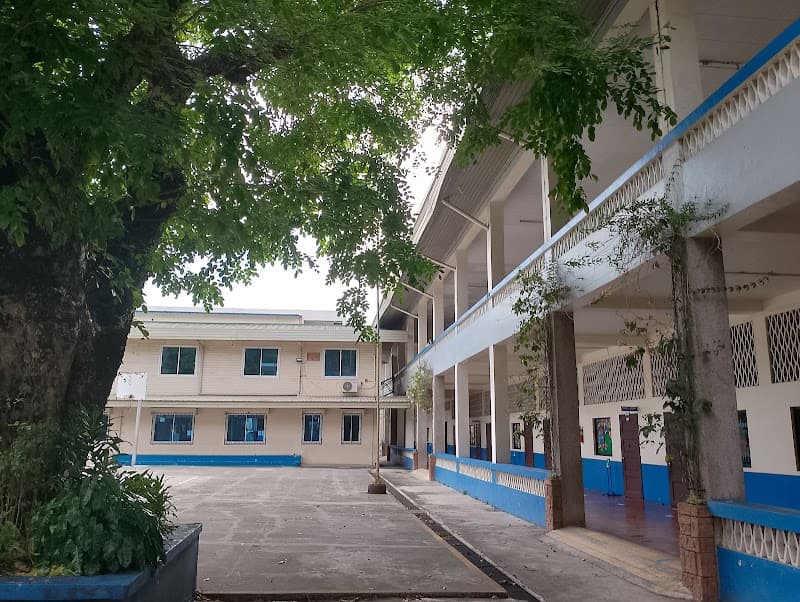 St. John's Institute (華明中學) photo 5