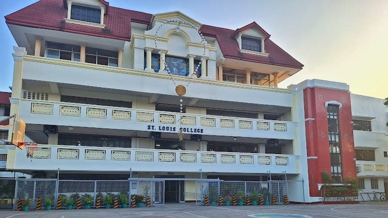 St. Louis College Valenzuela photo 1