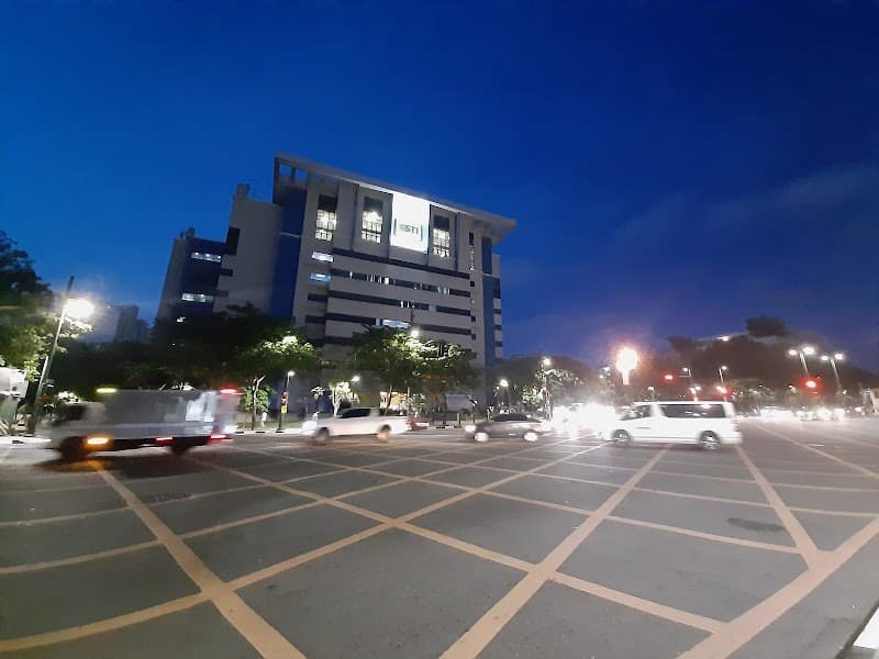 STI College - Global City photo 5