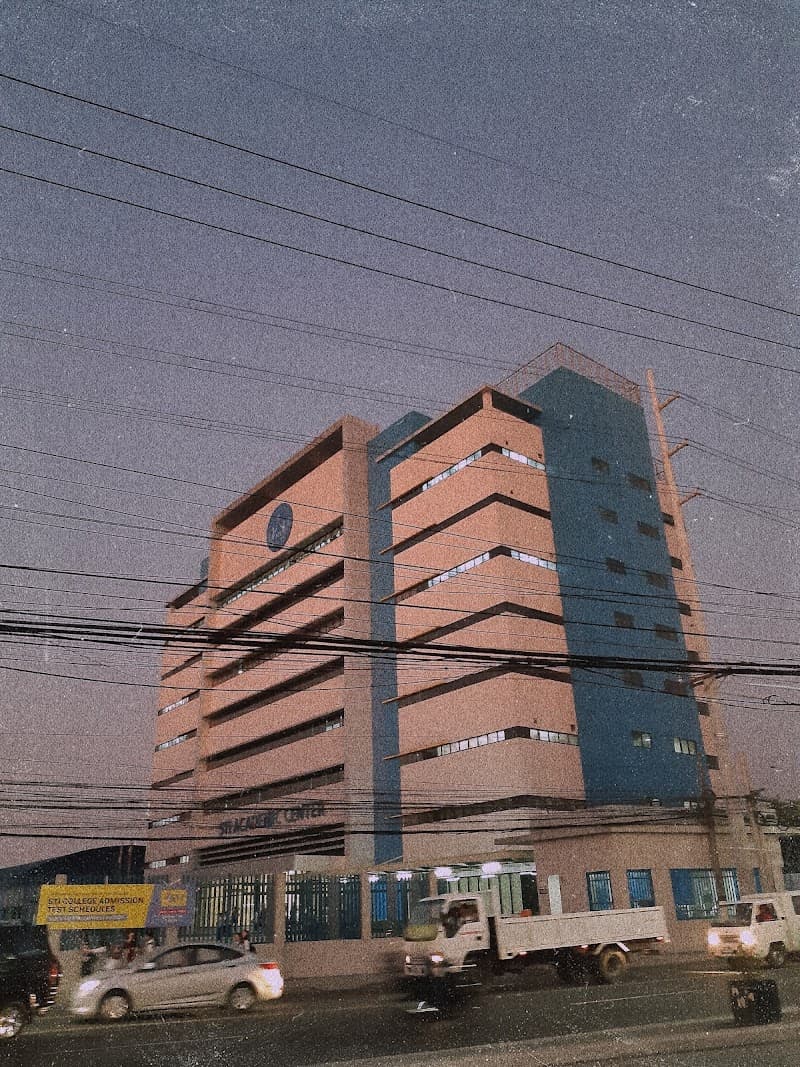 STI College Las Piñas photo 5