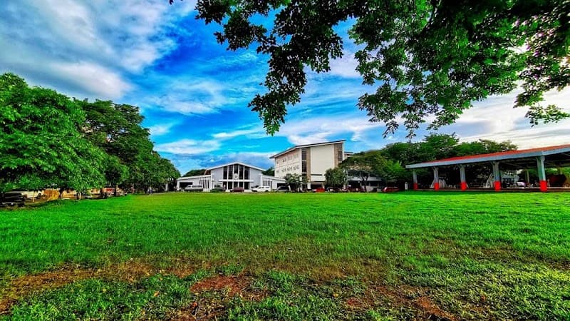 University Of Nueva Caceres photo 1