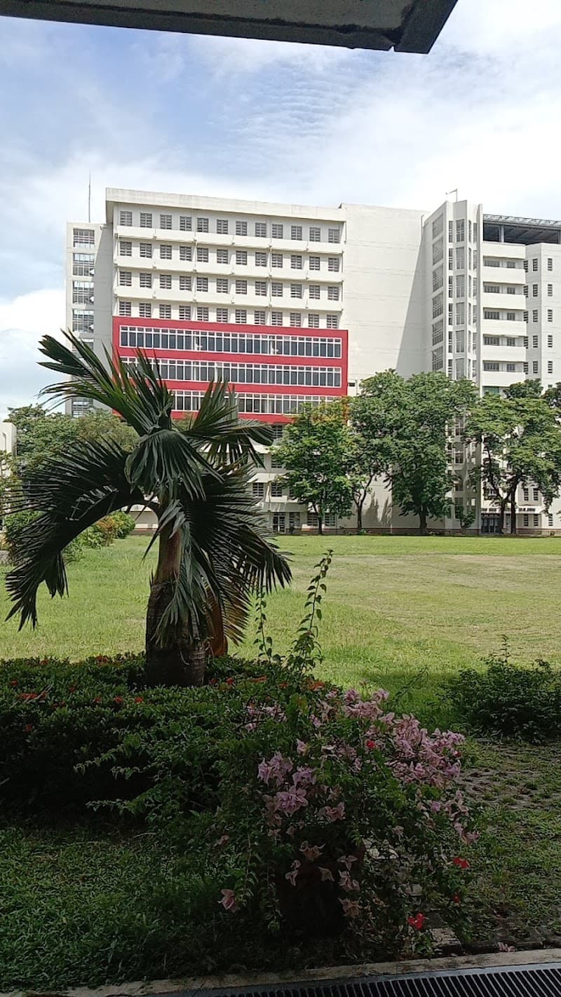 University of the East photo 5